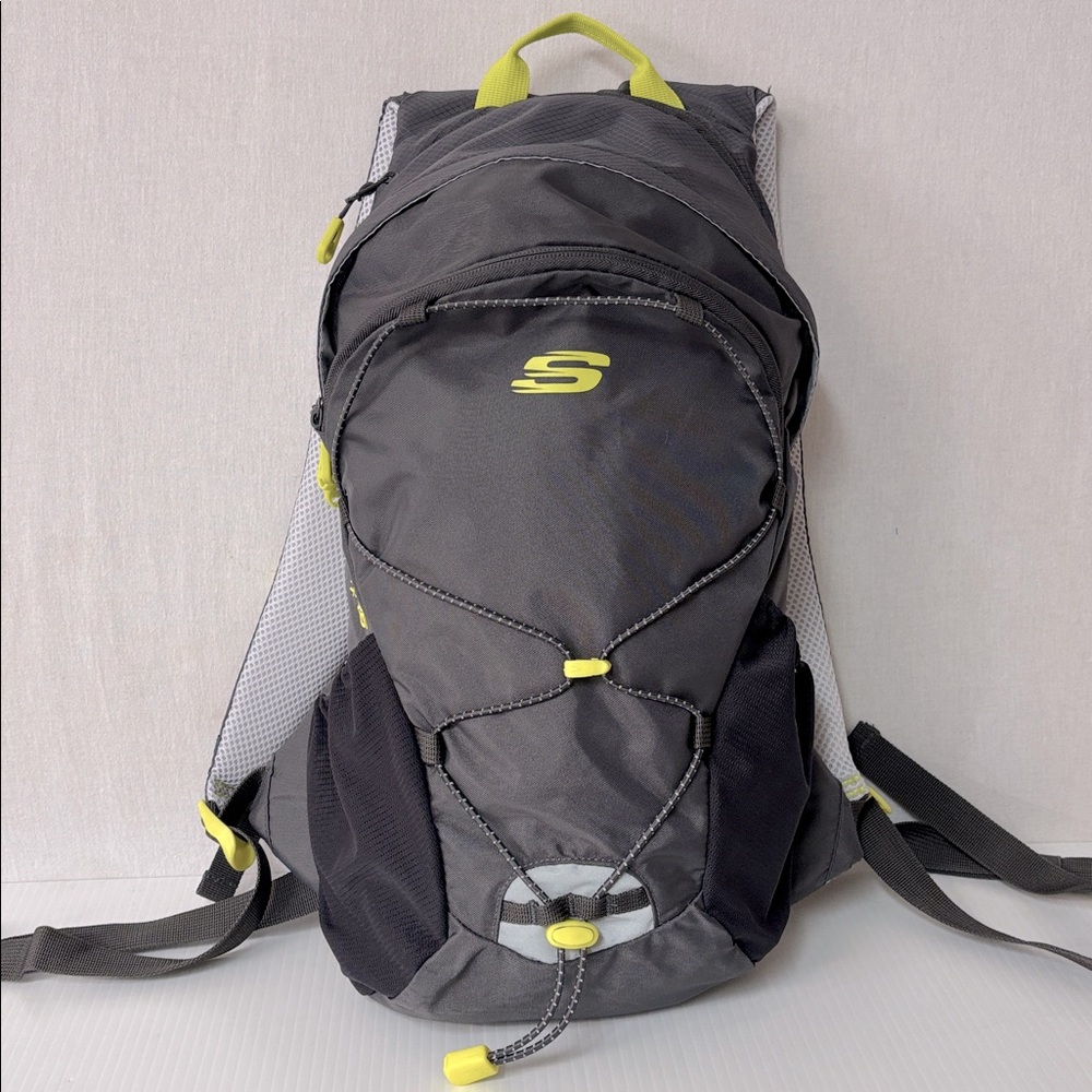 Skechers Sport - Hydration Backpack in Grey/Yellow, without hydration reservoir